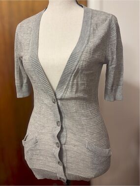Mossimo Supply Co. Light Gray Short Sleeve Knit Cardigan